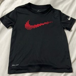 4t Nike shirt